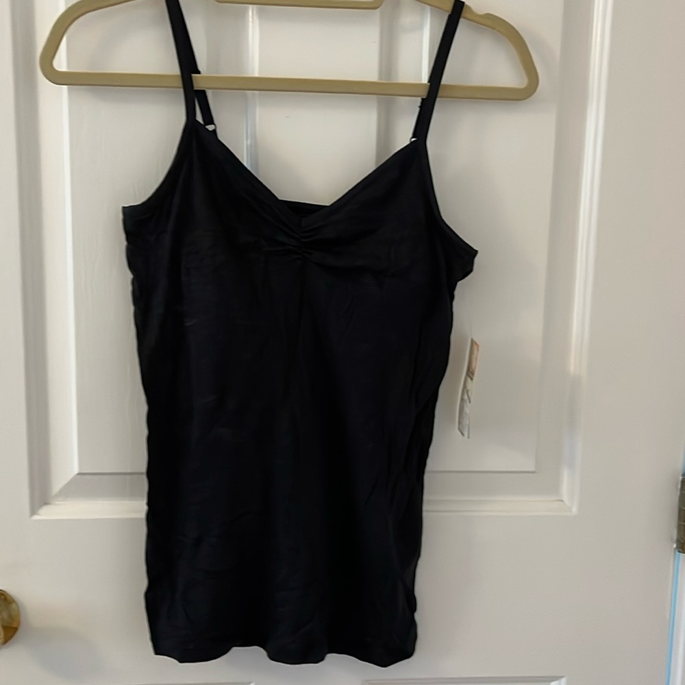 Mudd tank top/camisole, black, size M. Adjustable straps. NWT